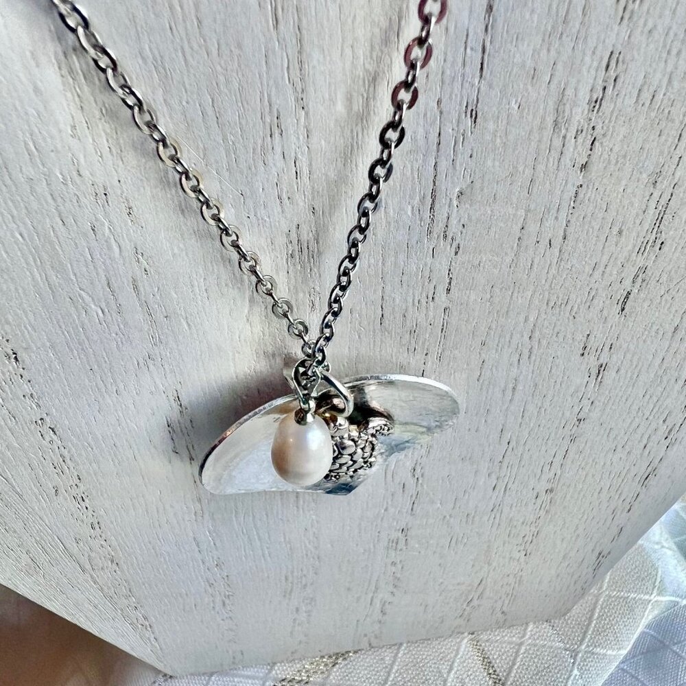 Tropic Beachy Nautical Necklace, Turtle Heart Pearl, Mixed Metal Necklace - Picture 15 of 15